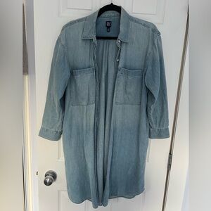Gap jean dress with pockets